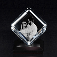 Personalized 3D Crystal Cube